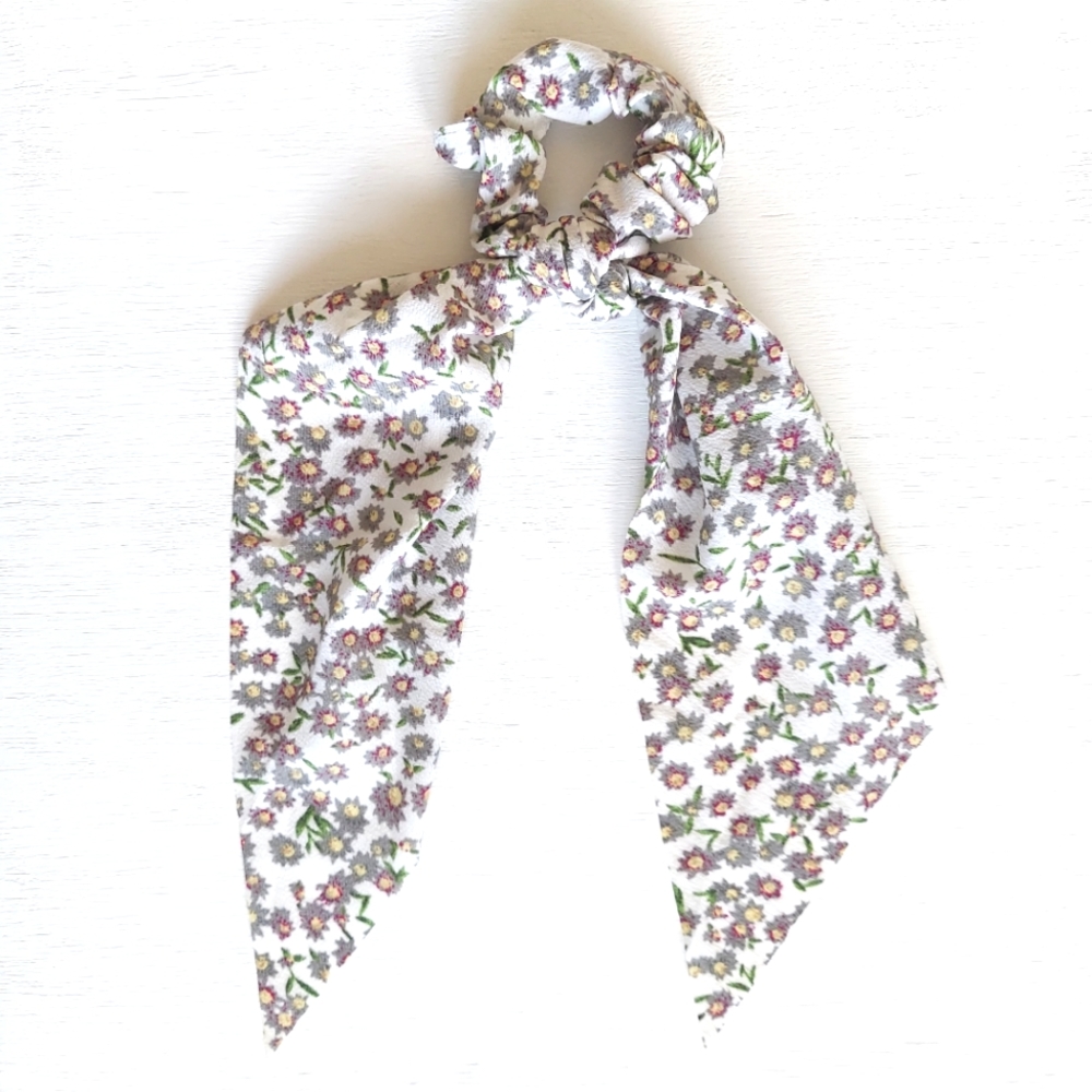 Ashlee Floral Hair Scarf - White